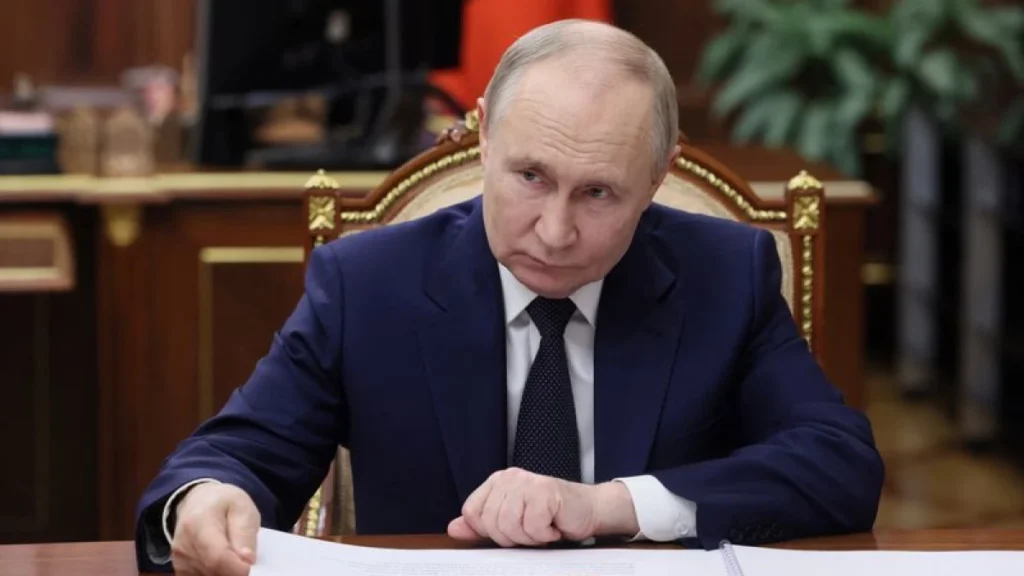 Rússia diz que tem imunidade a sanções após ameaça de Trump sobre tarifas