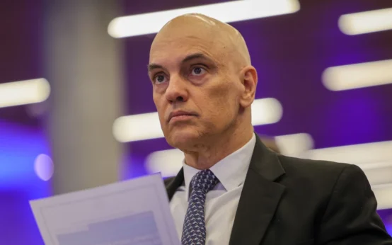 Moraes teria recorrido a “infiltrados” para obter dados, diz ONG
