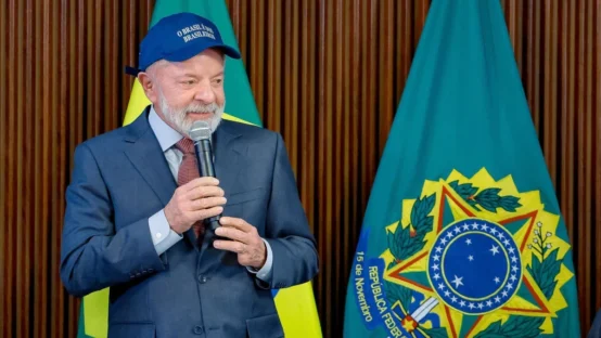 Lula põe governo em modo reeleição, Veja Análise