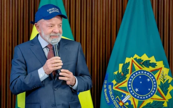 Lula põe governo em modo reeleição, Veja Análise