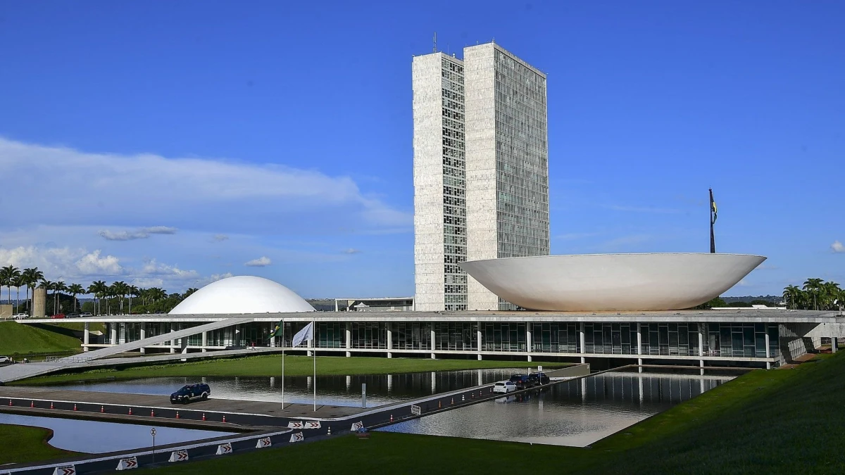 Brasília sofre com seca, Sem chuva há mais de 100 dias