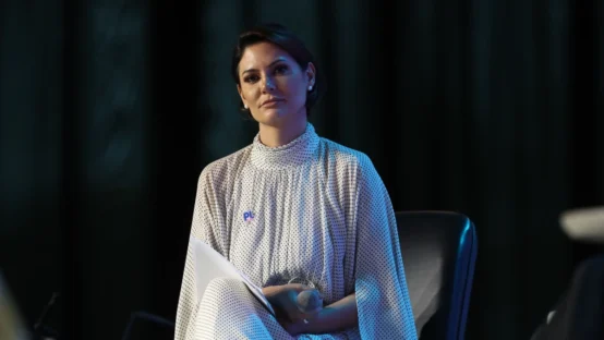 Michelle após ordem de monitoramento na casa de Bolsonaro "Humilhação"