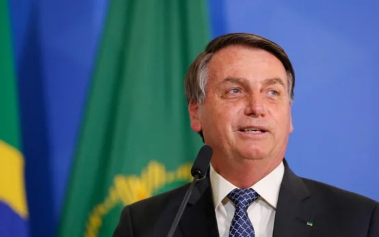 Bolsonaro tentou coagir STF com material pré-fabricado para redes, diz Moraes