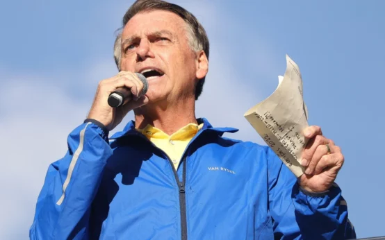 Leia a decisão de Moraes que decreta prisão domiciliar de Bolsonaro