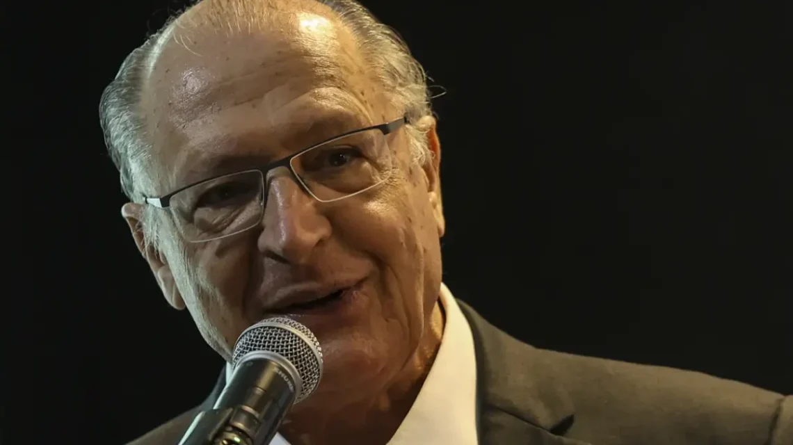 Camex autorizou Brasil a entrar com consulta na OMC sobre tarifaço, Diz Alckmin