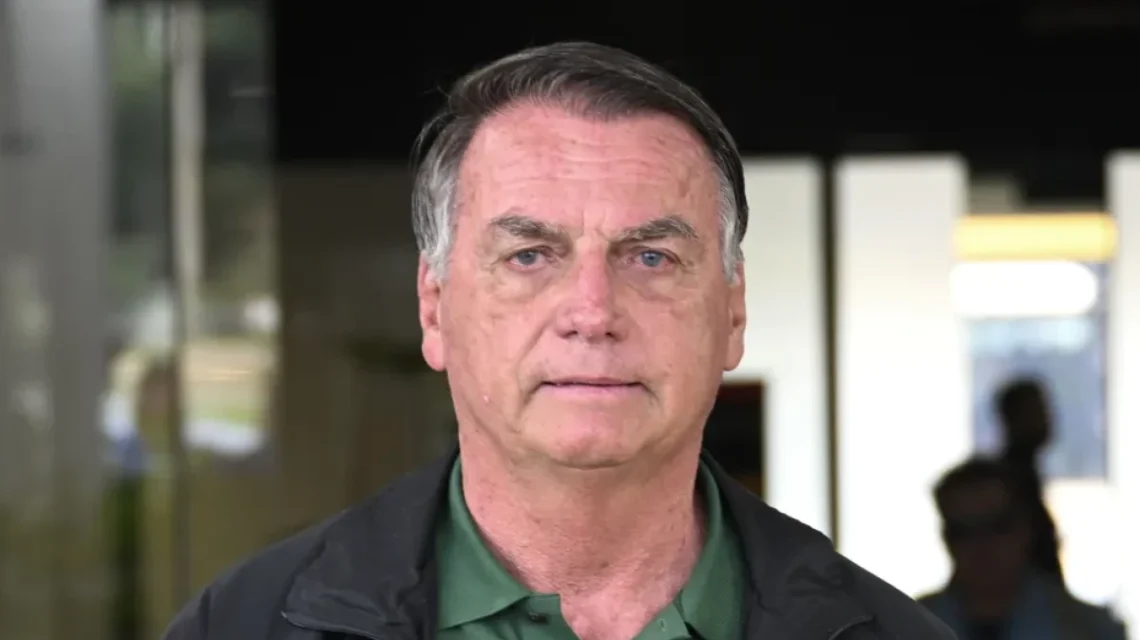 moraes-decreta-prisao-domiciliar-de-bolsonaro