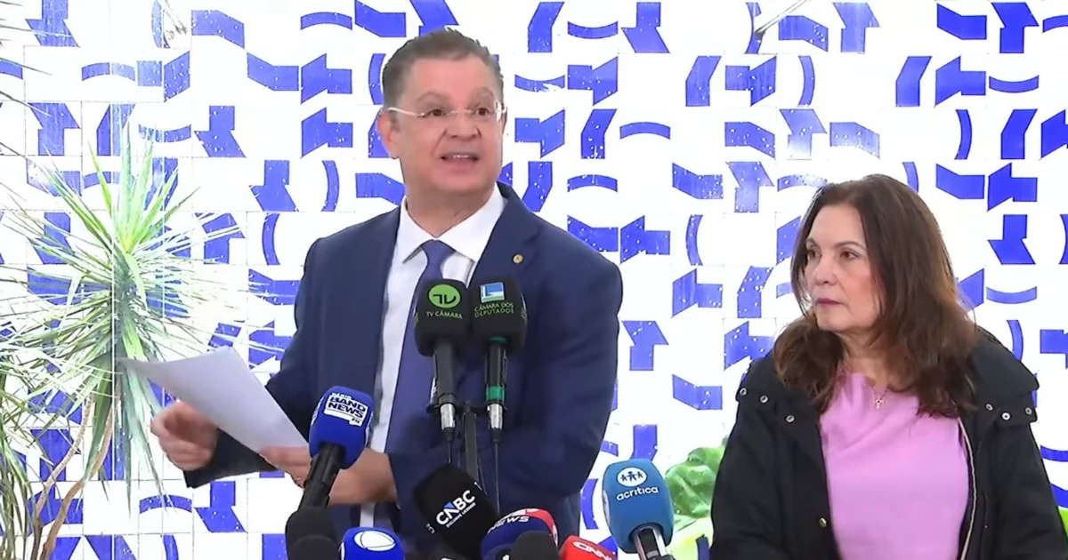 sostenes-reage-a-operacao-da-pf-contra-deputados-da-oposicao-bateram-na-porta-errada
