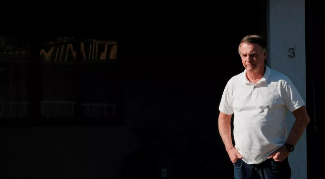 Após piora de saúde de Bolsonaro, médicos são chamados às pressas; entenda