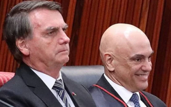 Bolsonaro pede autorização de Moraes para reduzir a pena lendo livros