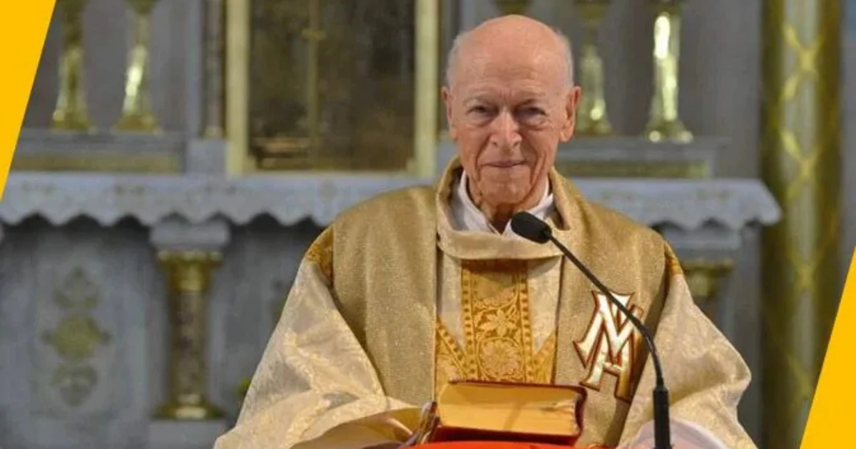 Enquanto rezava Ave Maria, Padre morre aos 103 anos
