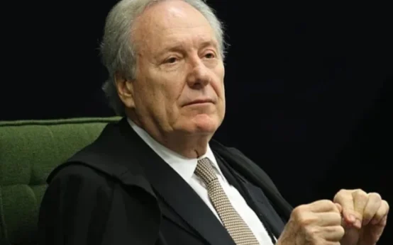 Lewandowski entrega carta de demissão a Lula, dizem fontes