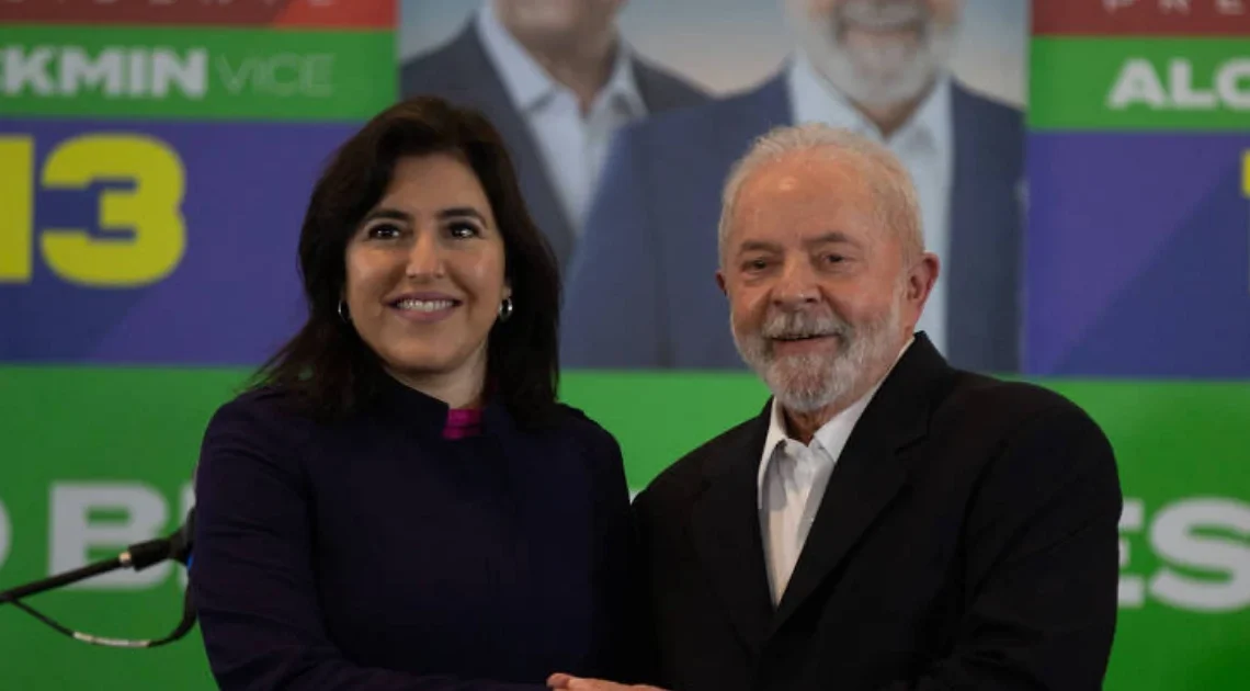 Lula discutirá com Tebet possibilidade de candidatura ao governo de SP