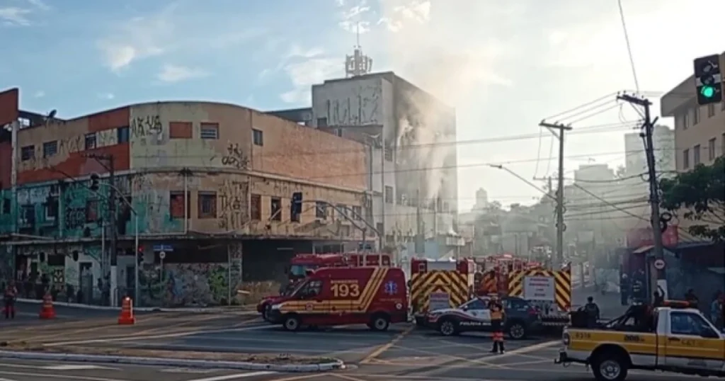 Mãe de bebê que morreu em incêndio em SP é presa em flagrante por abandono