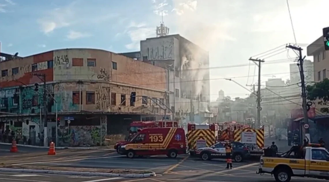 Mãe de bebê que morreu em incêndio em SP é presa em flagrante por abandono
