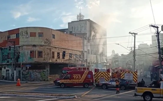 Mãe de bebê que morreu em incêndio em SP é presa em flagrante por abandono