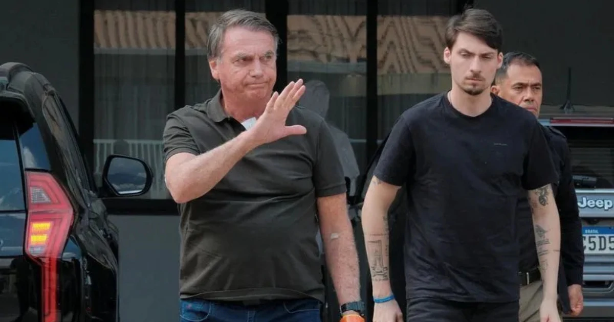 PF atende Bolsonaro e desliga central de ar-condicionado durante a noite