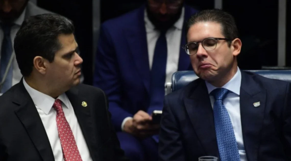 Presidentes da Câmara e do Senado não vão a ato do 8 de Janeiro no Planalto