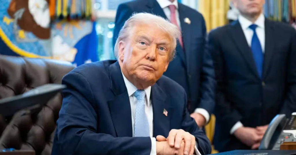 Trump diz que cancelou segundo ataque contra a Venezuela após cooperação