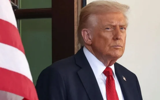 Trump sugere que país faça acordo com EUA e Afirma: "Não haverá dinheiro para Cuba"