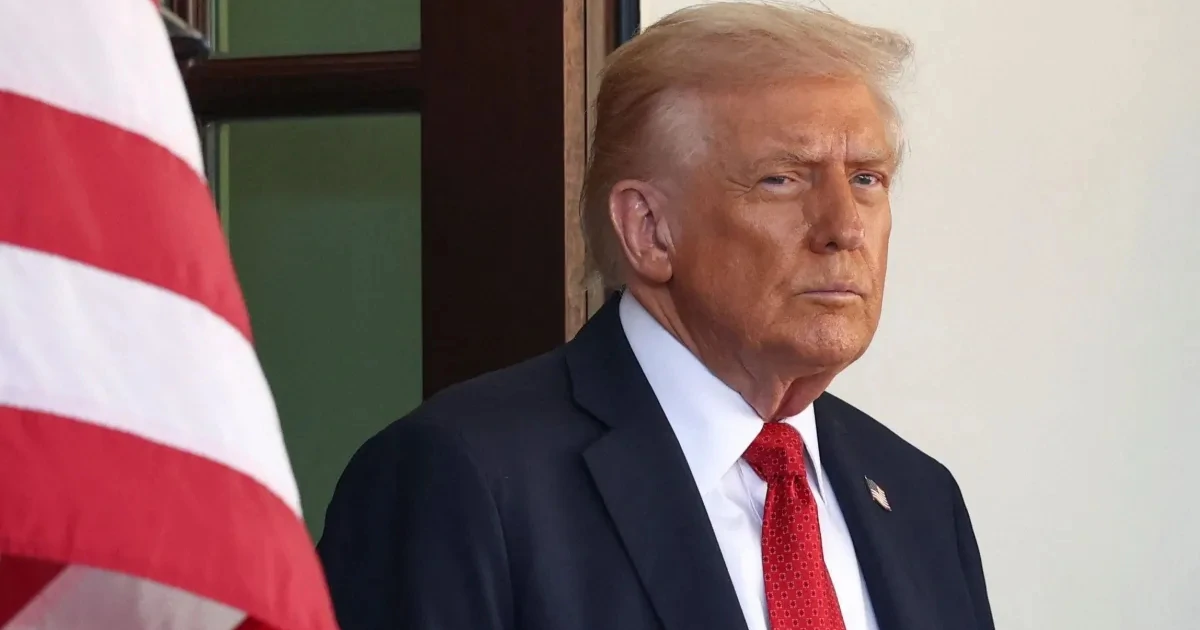 Trump sugere que país faça acordo com EUA e Afirma: "Não haverá dinheiro para Cuba"