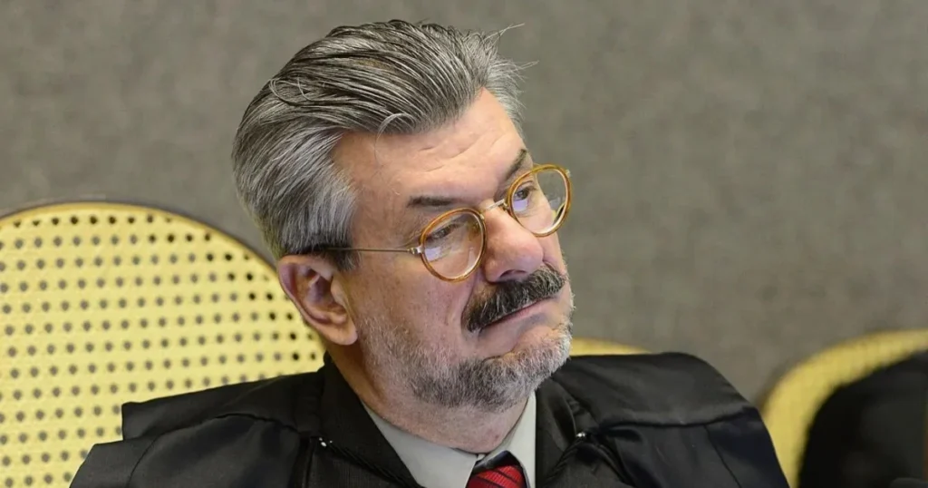 PF aguarda STF enviar inquérito de ministro acusado de assédio sexual