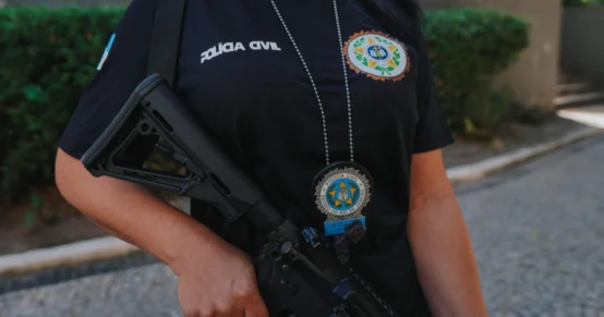 policia-do-rj-faz-operacao-sobre-estupro-coletivo-de-adolescente