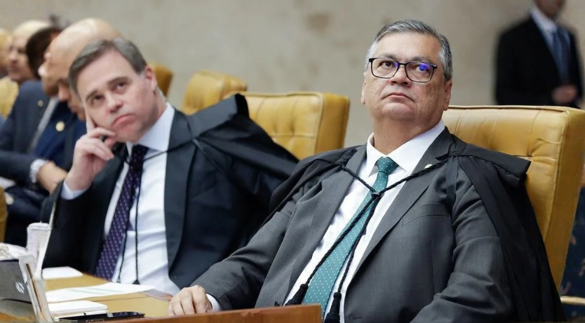 Entenda-por-que-Dino-e-Mendonca-investigam-separadamente-o-filme-Dark-Horse