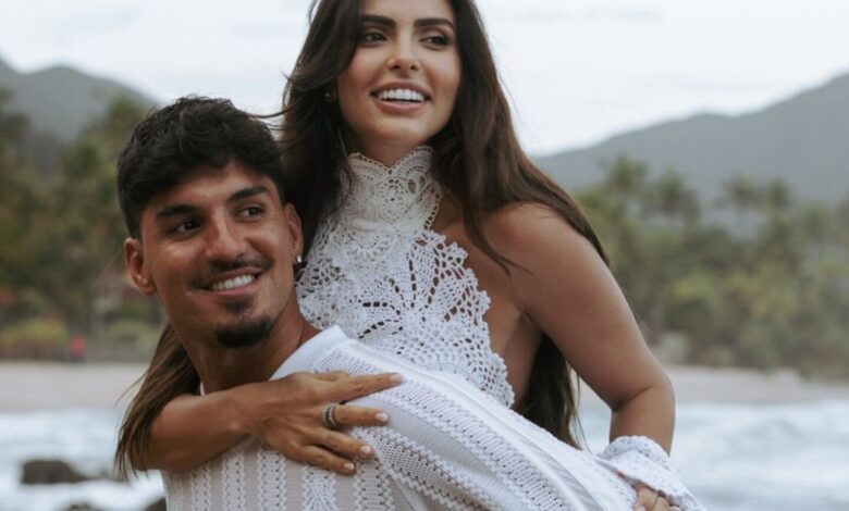 Gabriel Medina anuncia gravidez de Isabella Arantes durante casamento e surpreende convidados