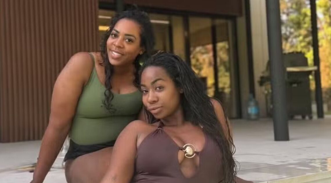 Mãe e irmã de Vini Jr. posam juntas em mansão do jogador em Madri e registros encantam seguidores