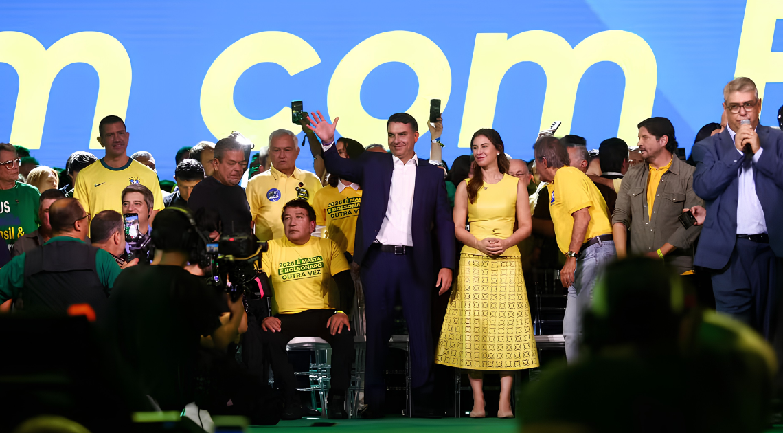 PL-exibe-video-com-simulacao-digital-de-Jair-Bolsonaro-durante-convencao-nacional