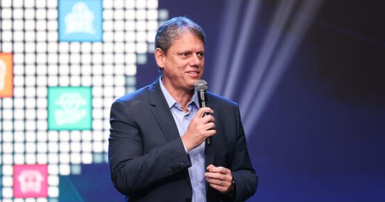 Tarcísio amplia alianças políticas e fortalece estrutura para disputa eleitoral com maior tempo de propaganda
