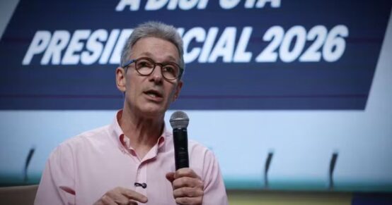 Zema afirma que Lula enfraqueceu liderança do PT em Minas e prevê dificuldades para partido nas eleições de 2026