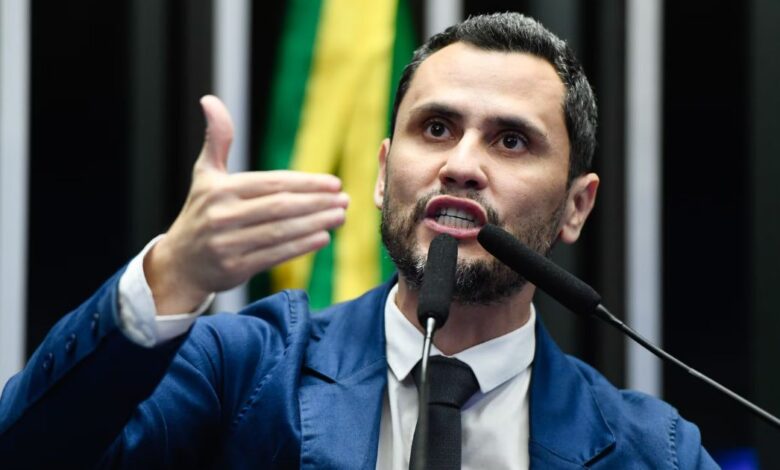 Sem Cleitinho, disputa pelo Governo de Minas fica mais aberta; veja como cenário eleitoral muda