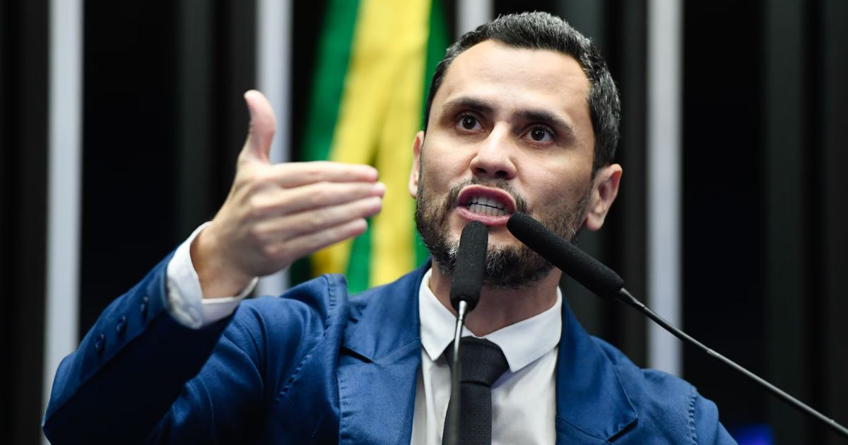 Sem Cleitinho, disputa pelo Governo de Minas fica mais aberta; veja como cenário eleitoral muda