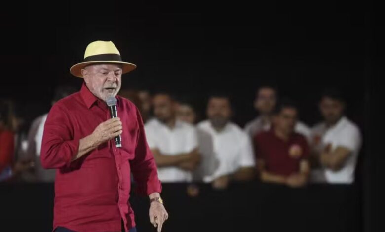 TSE determina retirada de publicações do governo com destaque pessoal a Lula
