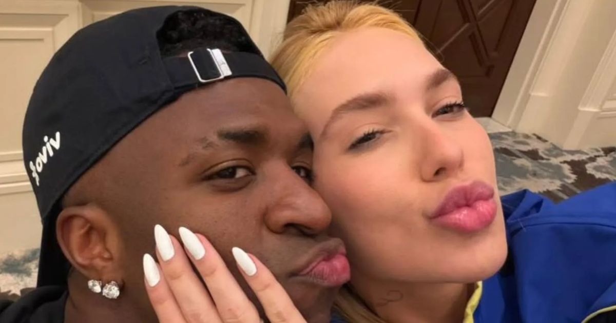 Vini Jr. compartilha álbum de férias com Virginia Fonseca e encontro com Jay-Z chama atenção