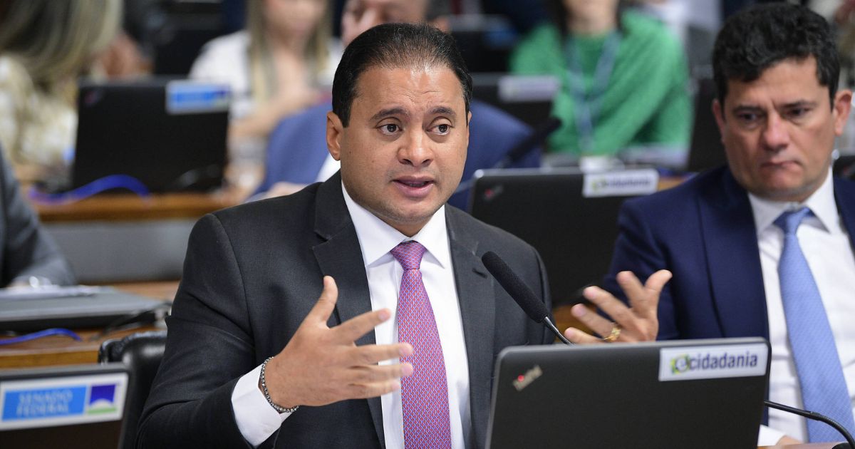 Senador Weverton Rocha é alvo de nova operação da Polícia Federal contra lavagem de dinheiro